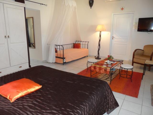 Chambres D'Hotes La Colombiere 科隆比耶尔 外观 照片